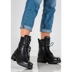 KLASYCZNE WORKERY Z KRYSZTAŁKAMI. Workery damskie SEASTAR, ze skóry ekologicznej, klasyczne, bez obcasa, bez zapięcia. Za 151,90 zł.