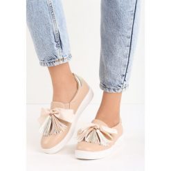 Beżowe Slip On Peekaboo. Brązowe trampki damskie slip on Born2be, z materiału. Za 79,99 zł.