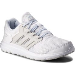Buty adidas - Galaxy 4 B43832 Ftwwht/Greone/Aerblu. Białe buty do biegania damskie Adidas, z materiału. W wyprzedaży za 179,00 zł.