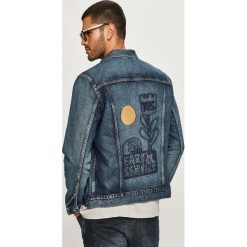 Levi's - Kurtka jeansowa. Niebieskie płaszcze męskie Levi's®, s, bez wzorów, z bawełny, krótkie, bez kaptura. Za 579,90 zł.