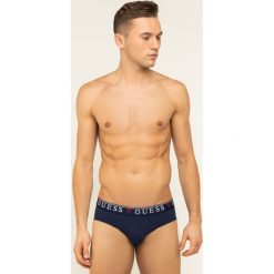 Komplet 3 par slipów Guess U97G00 JR003. Slipy męskie Guess, m, z aplikacjami, z elastanu. W wyprzedaży za 129,00 zł.