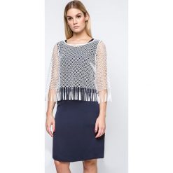 Sukienka w kolorze granatowym. Niebieskie sukienki damskie Far Far Fashion, Ryłko by Agnes&Paul, bez wzorów, z okrągłym kołnierzem, bez rękawów. W wyprzedaży za 79,95 zł.