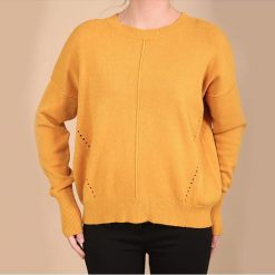 Sweter w kolorze żółtym. Żółte swetry damskie Chattawak, xl, bez wzorów, ze splotem, klasyczne, z długim rękawem, długie, bez kaptura. W wyprzedaży za 82,95 zł.