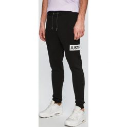 Hype - Spodnie. Czarne spodnie męskie Hype, xl, bez wzorów, z bawełny. W wyprzedaży za 139,90 zł.