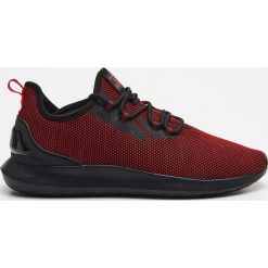 Sneakersy - Czerwony. Czerwone sneakersy męskie Cropp, bez zapięcia. W wyprzedaży za 99,99 zł.