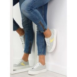 Szare trampki wysoka podeszwa ASTORIA. Szare buty sportowe damskie FunKee.pl, bez wzorów, z tkaniny, sportowe. Za 90,99 zł.