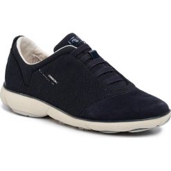 Półbuty GEOX - D Nebula C D621EC 0EW22 C4002 Navy. Niebieskie półbuty damskie Geox, bez wzorów, ze skóry, bez obcasa, na płaskiej podeszwie, bez zapięcia. Za 559,00 zł.
