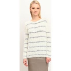 SWETER DŁUGI RĘKAW DAMSKI. Białe swetry damskie TROLL, l, w paski, z długim rękawem, długie, bez kaptura. W wyprzedaży za 39,99 zł.