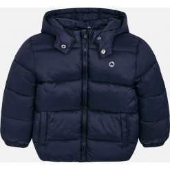 Mayoral - Kurtka dziecięca 92-134 cm. Czarne kurtki chłopięce marki Mayoral, bez wzorów, z poliesteru, krótkie, bez kaptura. W wyprzedaży za 99,90 zł.