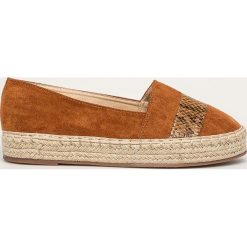 Answear - Espadryle R and B. Pomarańczowe espadryle damskie ANSWEAR, bez wzorów, z gumy, bez obcasa, na obcasie. W wyprzedaży za 69,90 zł.