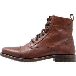 Levi's® EMERSON Botki sznurowane medium brown. Czarne botki męskie marki Levi's®, z gumy, na sznurówki. Za 499,00 zł.