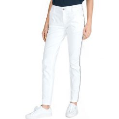 Just Cavalli Dżinsy Biały. Białe jeansy damskie Just Cavalli, bez wzorów, z elastanu. Za 1394,95 zł.