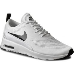 Buty NIKE - Air Max Thea 599409 103 White/Black. Białe półbuty damskie Nike, na co dzień, bez wzorów, ze skóry ekologicznej, bez obcasa, na płaskiej podeszwie, bez zapięcia. W wyprzedaży za 339,00 zł.