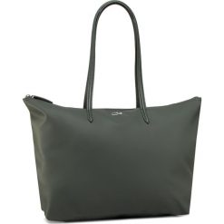 Torebka LACOSTE - L Shopping Bag NF1888PO Thyme D97. Zielone torebki klasyczne damskie Lacoste, bez wzorów, ze skóry ekologicznej, klasyczne, bez dodatków. W wyprzedaży za 299,00 zł.