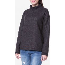 Vila Nynne Koszulka Szary. Szare koszulki damskie Vila, s, bez wzorów, z poliesteru, bez kołnierzyka, z długim rękawem. Za 209,95 zł.