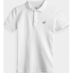 T-shirt chłopięcy (122-164). T-shirty chłopięce bez wzorów, z materiału, bez rękawów. Za 39,99 zł.