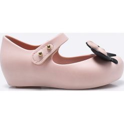 Melissa - Baleriny dziecięce Ultragirl + Disney. Szare baleriny dziewczęce marki Melissa, z motywem z bajki, z gumy. W wyprzedaży za 269,90 zł.