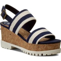 Sandały PEPE JEANS - Katherine Double Strap PLS90165 Sailor 580. Niebieskie klapki damskie Pepe Jeans, bez wzorów, z jeansu, bez obcasa, na obcasie. W wyprzedaży za 179,00 zł.