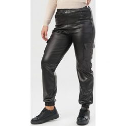 Czarne Spodnie Aiglise. Czarne spodnie damskie Born2be, xl. Za 79,99 zł.