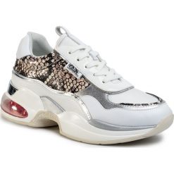 Sneakersy KARL LAGERFELD - KL61727 White Lthr/Textile. Białe półbuty damskie KARL LAGERFELD, ze skóry. Za 989,00 zł.