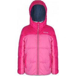 Regatta Kurtka Giant Pretty Pink/Jem 32. Różowe kurtki dziewczęce przeciwdeszczowe Regatta, na zimę. W wyprzedaży za 129,00 zł.