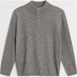 Mango Kids - Sweter dziecięcy Borja 110-164 cm. Niebieskie swetry chłopięce Mango Kids, bez wzorów, z poliesteru, bez kołnierzyka. Za 89,99 zł.