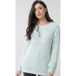 Miętowy Sweter Shania. Zielone swetry damskie Born2be, uniwersalny, bez wzorów, z długim rękawem, długie, bez kaptura. Za 89,99 zł.