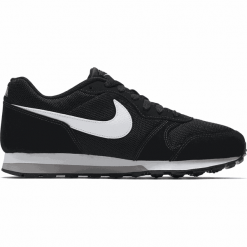 Nike chłopięce tenisówki MD Runner 2 WOLF 37,5 czarny. Czarne buty chłopięce sportowe Nike, z tkaniny, bez zapięcia. Za 200,00 zł.