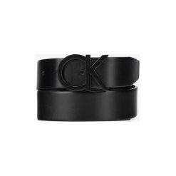 Calvin Klein Buckle Pasek Czarny. Czarne paski męskie Calvin Klein, w paski, ze skóry. Za 240,95 zł.