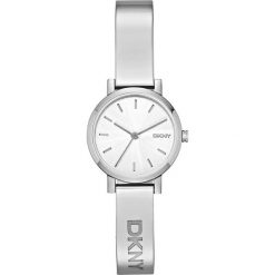 DKNY - Zegarek NY2306 Soho. Szare zegarki damskie DKNY, srebrne. W wyprzedaży za 479,90 zł.