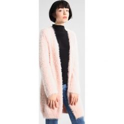 Kardigany damskie: Gina Tricot FIA CARDIGAN Kardigan pink haze
