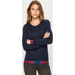 Lacoste - Sweter. Niebieskie swetry damskie Lacoste, bez wzorów, z jedwabiu, bez rękawów, bez kaptura. Za 649,90 zł.