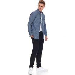 Koszula w kratę regular fit. Niebieskie koszule męskie Top Secret, na wiosnę, m, bez wzorów, biznesowe, bez kołnierzyka, z długim rękawem. Za 89,99 zł.
