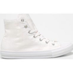 Converse - Trampki. Białe trampki i tenisówki damskie marki Converse, z gumy. W wyprzedaży za 199,90 zł.