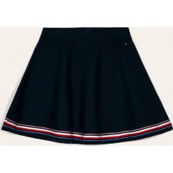 Tommy Hilfiger - Spódnica dziecięca 128-176 cm. Niebieskie spódniczki dziewczęce TOMMY HILFIGER, z aplikacjami, z poliesteru, z podwyższonym stanem, mini, rozkloszowane. W wyprzedaży za 269,90 zł.