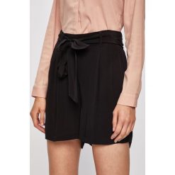 Vero Moda - Szorty. Czarne szorty damskie Vero Moda, s, bez wzorów, z wiskozy, casualowe, z podwyższonym stanem. W wyprzedaży za 59,90 zł.