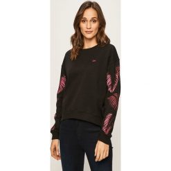 Lee - Bluza. Czarne bluzy damskie Lee, s, z nadrukiem, z bawełny, bez rękawów, bez kaptura. W wyprzedaży za 229,90 zł.