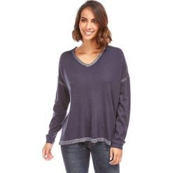 Sweter w kolorze granatowym. Niebieskie swetry damskie L'étoile du cachemire, bez wzorów, z kaszmiru, klasyczne, bez rękawów, bez kaptura. W wyprzedaży za 129,95 zł.
