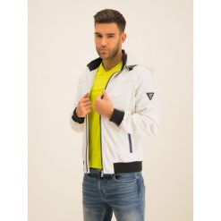 Kurtka skórzana Guess M01L49 WCID0. Czarne kurtki męskie Guess, m, z aplikacjami, bez kaptura. W wyprzedaży za 499,00 zł.