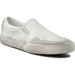 Tenisówki GUESS - RG4 FMRG42 LEA12 WHITE. Białe trampki męskie Guess, z aplikacjami, z gumy. W wyprzedaży za 269,00 zł.