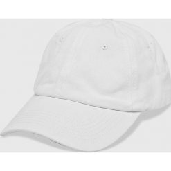 True Spin - Czapka Tuned Round Visor Plains. Białe czapki damskie marki True Spin, bez wzorów, z bawełny. W wyprzedaży za 34,90 zł.