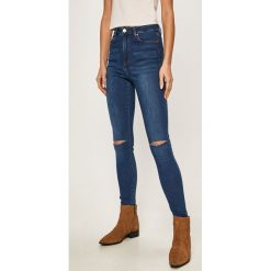 Tally Weijl - Jeansy SPADESMARTHW. Niebieskie jeansy damskie TALLY WEIJL, s, bez wzorów, z jeansu, z podwyższonym stanem. W wyprzedaży za 79,90 zł.