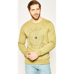 Bluza TOMMY HILFIGER Utility MW0MW11601. Niebieskie bluzy męskie TOMMY HILFIGER, m, bez wzorów, z bawełny, bez kołnierzyka, bez rękawów, bez kaptura. W wyprzedaży za 379,00 zł.