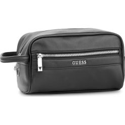 Kosmetyczka GUESS - HM6358 POL81 BLA. Czarne kosmetyczki męskie marki Guess, z aplikacjami. W wyprzedaży za 199,00 zł.