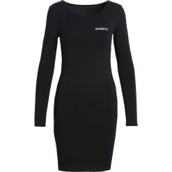 Czarna Sukienka Apathy. Sukienki małe czarne marki Born2be, s. Za 44,99 zł.