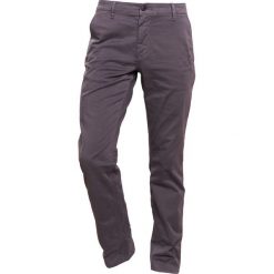 Chinosy męskie: BOSS Orange SCHINO REGULAR Spodnie materiałowe medium blue
