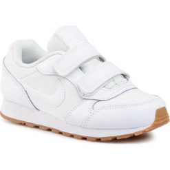 Buty NIKE - Md Runner 2 Flrl (Psv) CD9466 100 White/White/Gum Light Brown. Białe półbuty chłopięce Nike, na rzepy. W wyprzedaży za 149,00 zł.