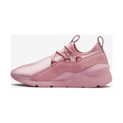 Puma Muse 2 Tenisówki Różowy. Różowe trampki i tenisówki damskie Puma, bez wzorów, z materiału, bez zapięcia. Za 395,95 zł.
