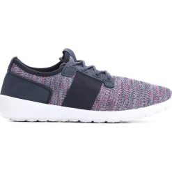 Fioletowe Buty Sportowe Marchmont. Fioletowe buty sportowe damskie Multu, bez wzorów, sportowe. Za 54,99 zł.