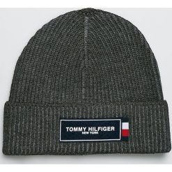 Tommy Hilfiger - Czapka. Czarne czapki zimowe męskie TOMMY HILFIGER, z dzianiny. Za 199,90 zł.